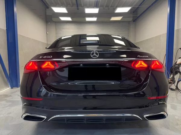 Mercedes-Benz Třídy E E450 4MATIC AMG CZ - foto 4
