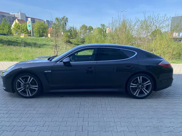 Porsche Panamera 4S PRAVIDELNÝ SERVIS TOP - foto 3