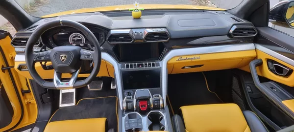 Lamborghini Urus CARBON-LCDs-BO-PANO-SOFT - foto 14