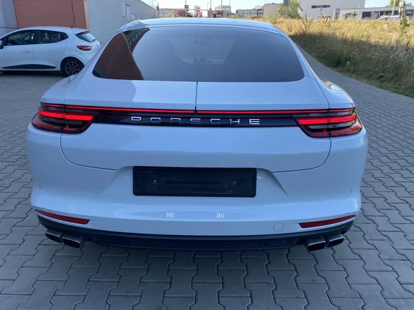 Porsche Panamera TURBO - foto 7