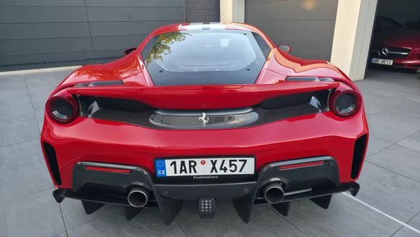 Ferrari 488 PISTA MAX CARBON - foto 5