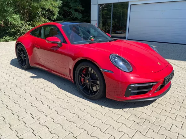 Porsche 911 GTS RED/RED LIFT-PANO-MAX