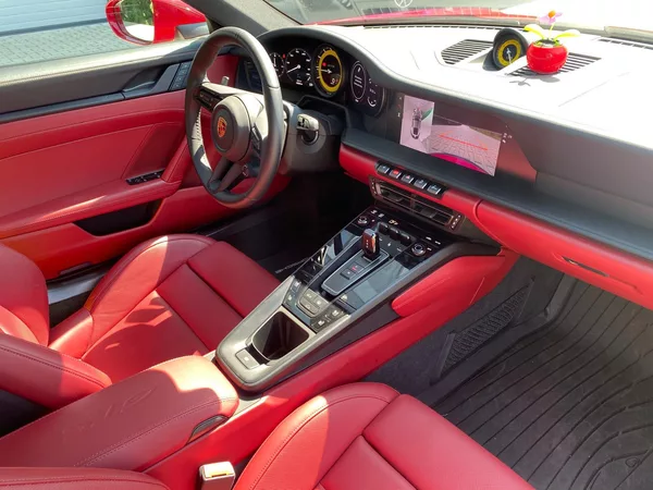 Porsche 911 GTS RED/RED LIFT-PANO-MAX - foto 12