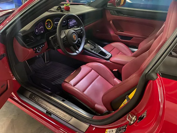 Porsche 911 GTS RED/RED LIFT-PANO-MAX - foto 17