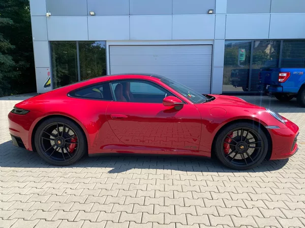 Porsche 911 GTS RED/RED LIFT-PANO-MAX - foto 5