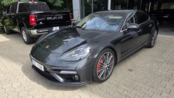 Porsche Panamera TURBO TOP STAV - foto 3