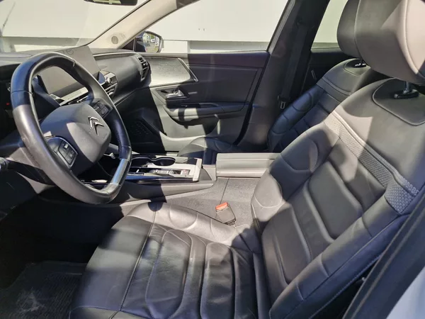 Citroën C5 X 1.6 PureTech 180k SHINE - foto 9