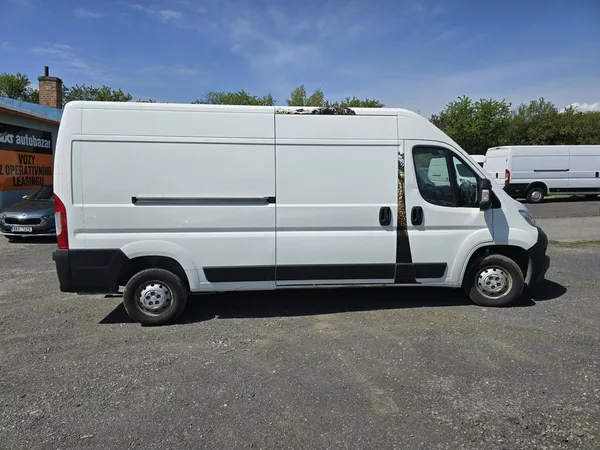 Citroën Jumper Furgon Plus 2,2BHDI 165k L3H2 - foto 2
