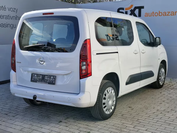 Opel Combo Life Edition Plus 1,5 CDTI (7 - foto 4