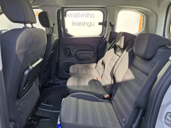 Opel Combo Life Edition Plus 1,5 CDTI (7 - foto 8