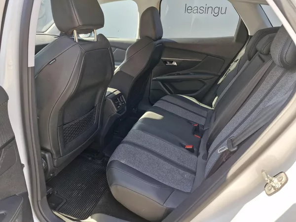 Peugeot 3008 Allure 1,5 BlueHDi (96 kW) - foto 10