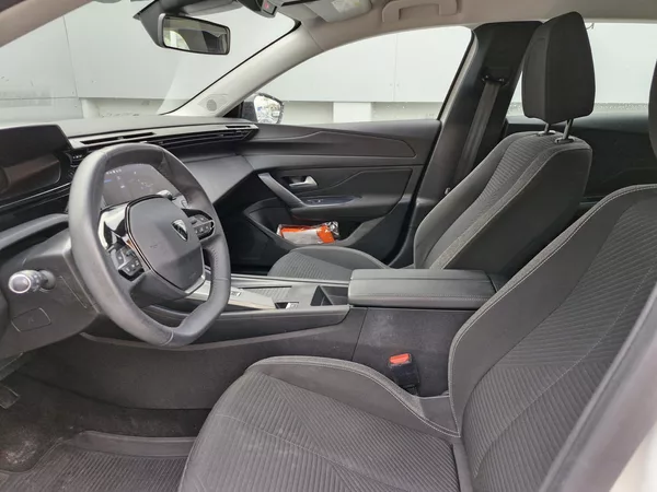 Peugeot 308 Active 1,5 BlueHDi (96 kW) A - foto 9