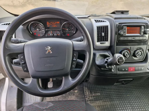Peugeot Boxer Furgon Access 4350 L4H2 2 - foto 6