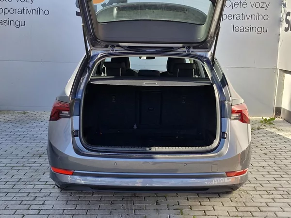 Škoda Octavia IV Style 2,0 TDI (85 kW) M - foto 7