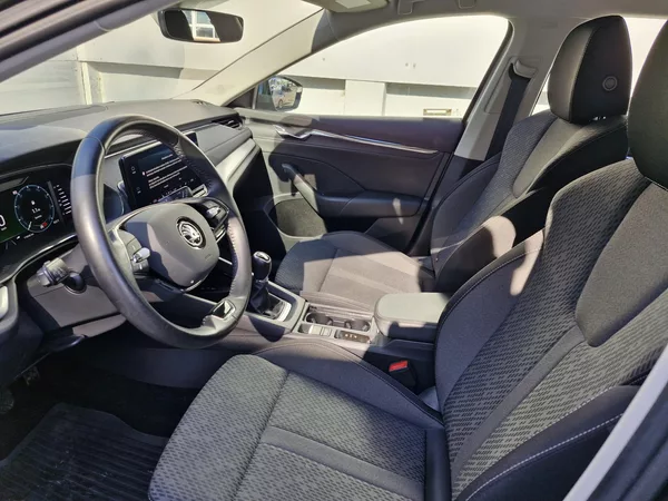 Škoda Octavia IV Style 2,0 TDI (85 kW) M - foto 9