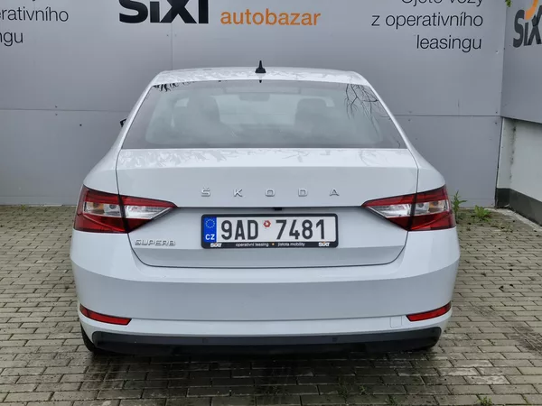 Škoda Superb IIIF Style 2,0 TDI (110 kW - foto 6