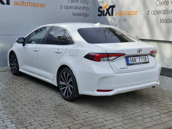 Toyota Corolla Comfort 1,5 (92 kW) MAN - foto 5