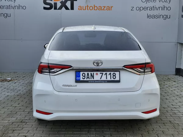Toyota Corolla Comfort 1,5 (92 kW) MAN - foto 6