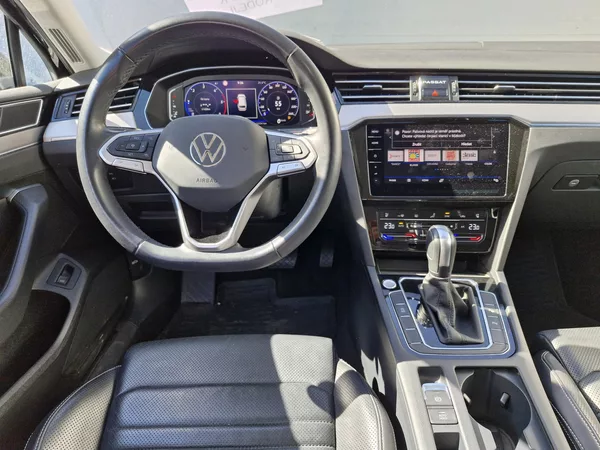 Volkswagen Passat VIII Elegance 2,0 TDI (147 kW) - foto 7