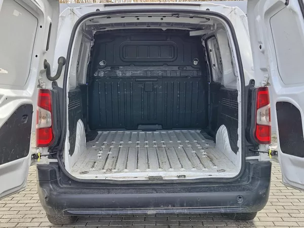 Opel Combo VAN Enjoy 1,5 CDTI (96 kW) MA - foto 7
