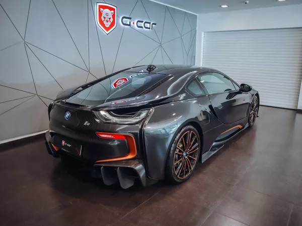 BMW i8 Ultimate Sophisto Edition Kupé - foto 5