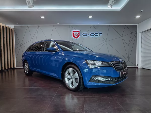 Škoda Superb 2.0 TDI 110kW Style Combi - foto 2