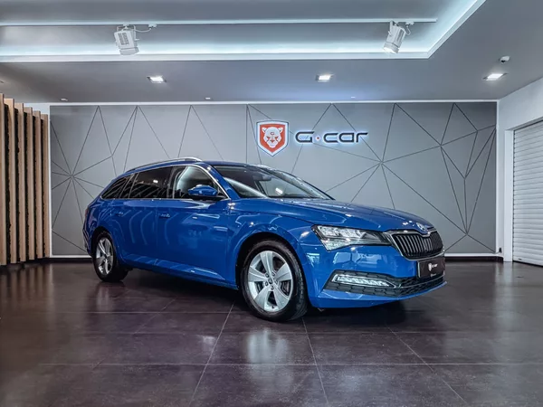 Škoda Superb 2.0 TDI 110kW Style Combi - foto 3