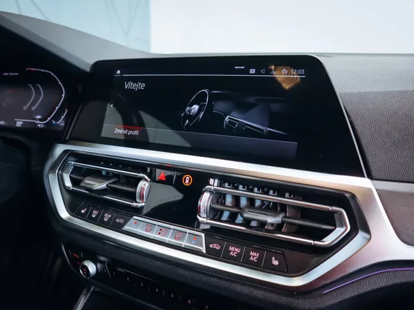 BMW Řada 3 3M340i xDrive 275 kW - foto 22