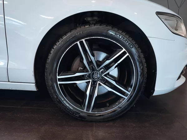 Audi A6 Avant 3.0TDI 150kw - foto 25