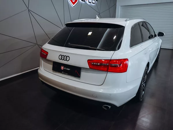 Audi A6 Avant 3.0TDI 150kw - foto 6