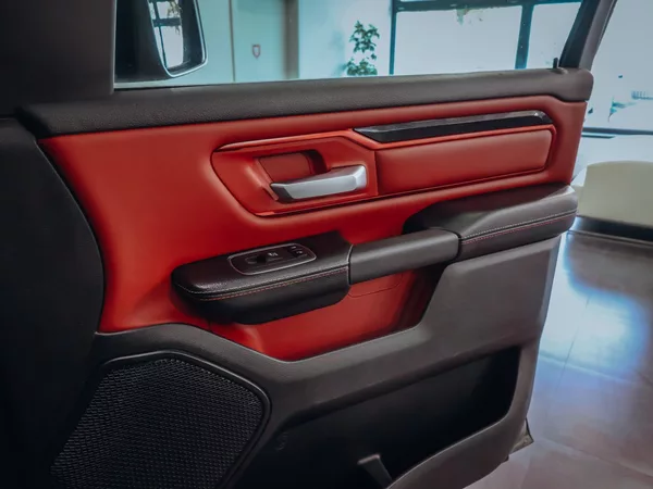 Dodge RAM 1500 5.7 REBEL 295 kW - foto 28