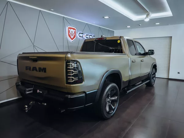 Dodge RAM 1500 5.7 REBEL 295 kW - foto 4