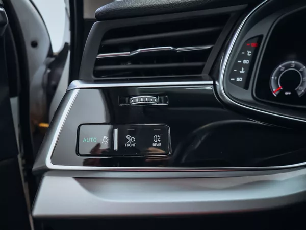 Audi Q7 3.0TDI Quattro 210kW - foto 11