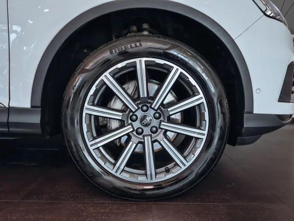 Audi Q7 3.0TDI Quattro 210kW - foto 31