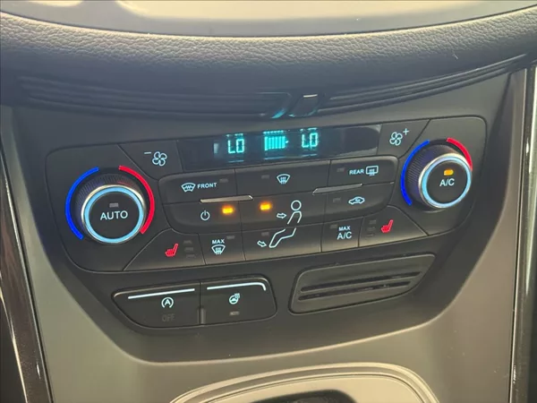 Ford Kuga 1,5 EcoBoost TITANIUM CZ - foto 14