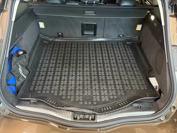 Ford Mondeo 2,0 TDCi Vignale 4x4 AT 132kW - foto 20