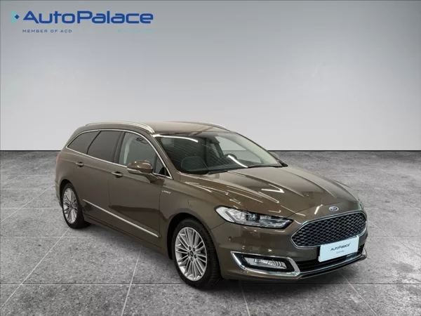 Ford Mondeo 2,0 TDCi Vignale 4x4 AT 132kW - foto 3