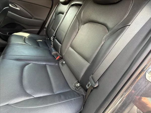 Hyundai i30 1,6 CRDI STYLE PREMIUM AT - foto 10