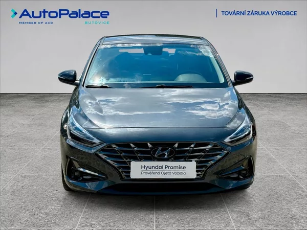 Hyundai i30 1,6 CRDI STYLE PREMIUM AT - foto 2