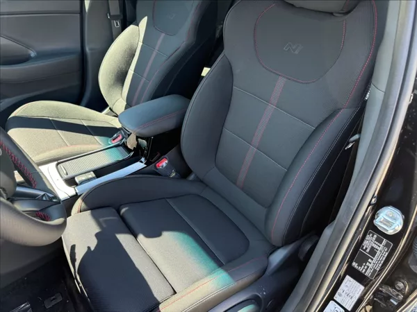 Hyundai i30 1,5 T-GDI GO NLINE! AT - foto 10