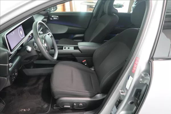 Hyundai Ioniq 6 0,0 POWER 77 kWh 239kW Style - foto 7