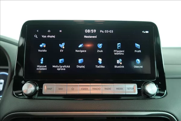 Hyundai Kona 0,0 POWER CZECH EDITION 150KW - foto 12