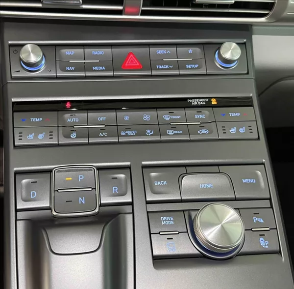 Hyundai Nexo 0,0 VODÍKOVÝ POHON - foto 16