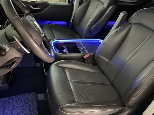 Hyundai Staria 2,2 CRDI PREMIUM LUXURY PANO - foto 8
