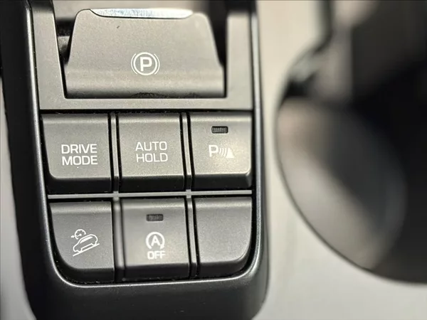 Hyundai Tucson 1,6 T-GDI STYLE FL 4X4 AT - foto 17
