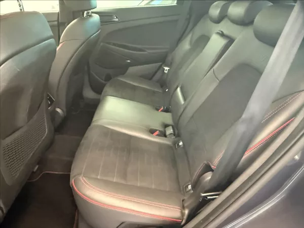 Hyundai Tucson 2,0 CRDI NLINE STYLE PREMIUM - foto 19