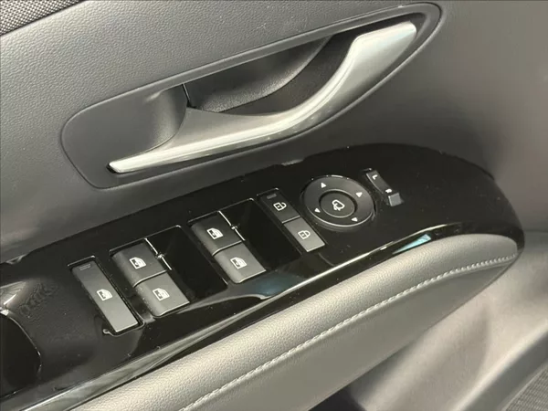 Hyundai Tucson 1,6 TGDI STYLE 118KW - foto 10