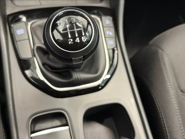 Hyundai Tucson 1,6 TGDI STYLE 118KW - foto 19