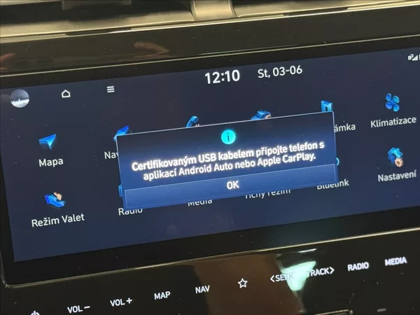 Hyundai Tucson 1,6 T-GDI SMART NAVI ALU18 - foto 12