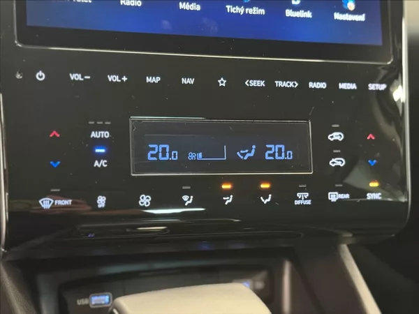 Hyundai Tucson 1,6 T-GDI SMART NAVI ALU18 - foto 13